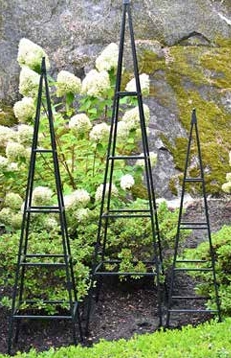 Set of 3 Cone  Obelisks